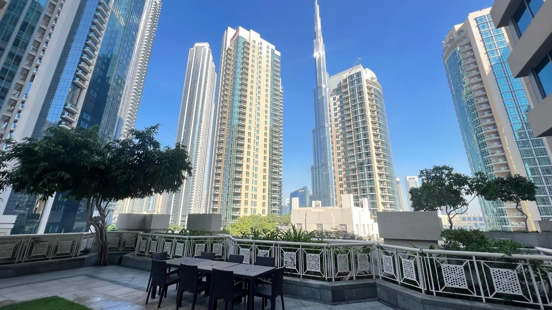 Prestige Living 2Br With Full Burj Khalifa And Fountain View By Auberge Dubai United Arab Emirates