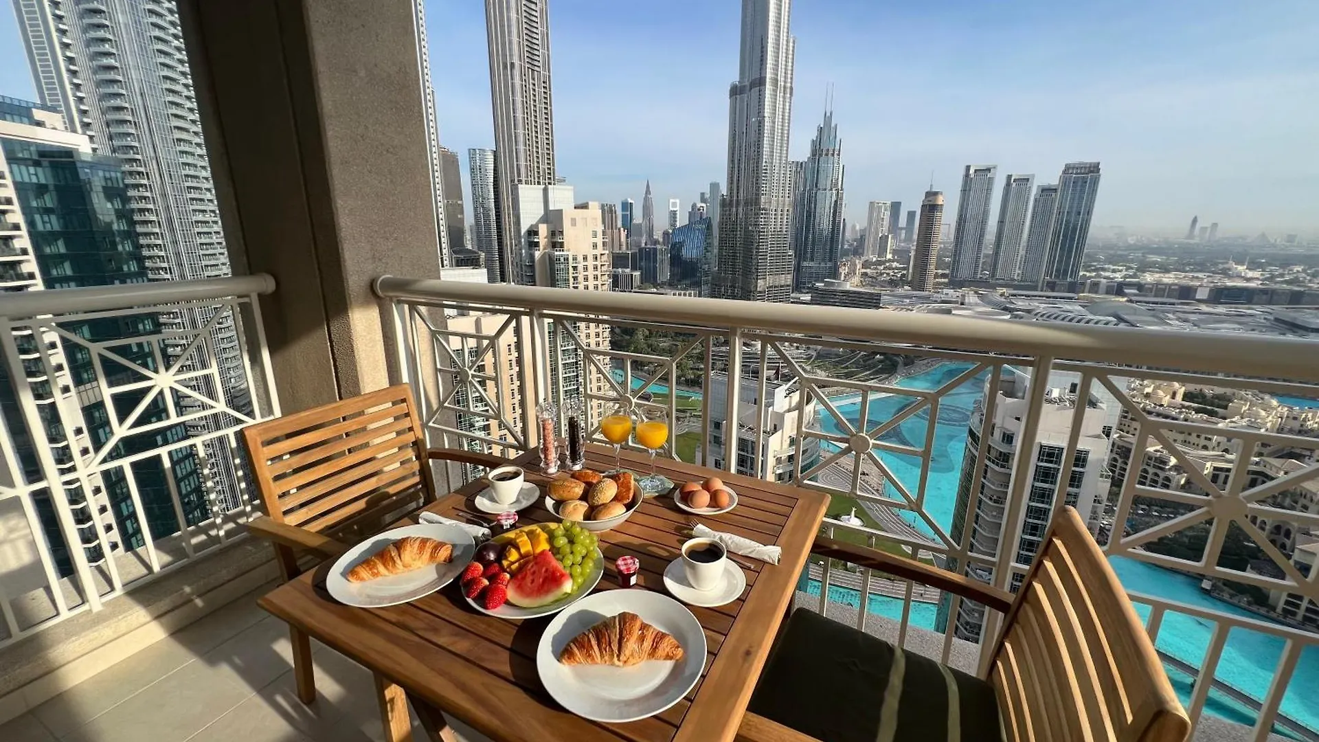 Apartment Prestige Living 2Br With Full Burj Khalifa And Fountain View By Auberge Dubai