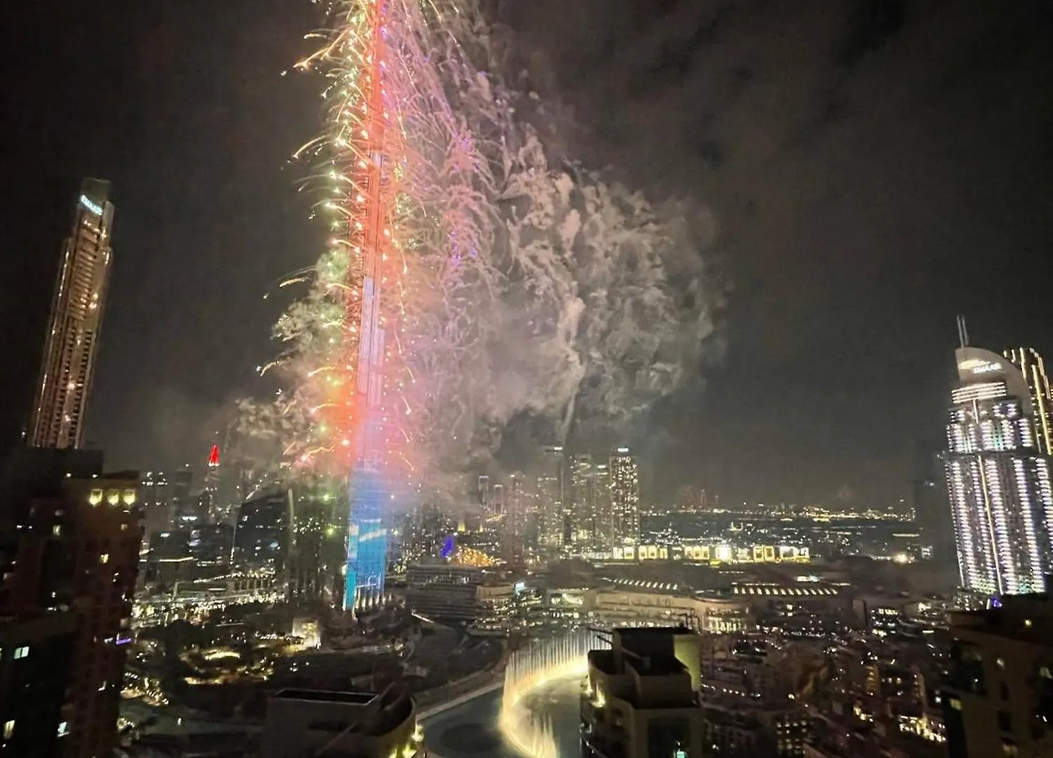 Apartment Prestige Living 2Br With Full Burj Khalifa And Fountain View By Auberge Dubai
