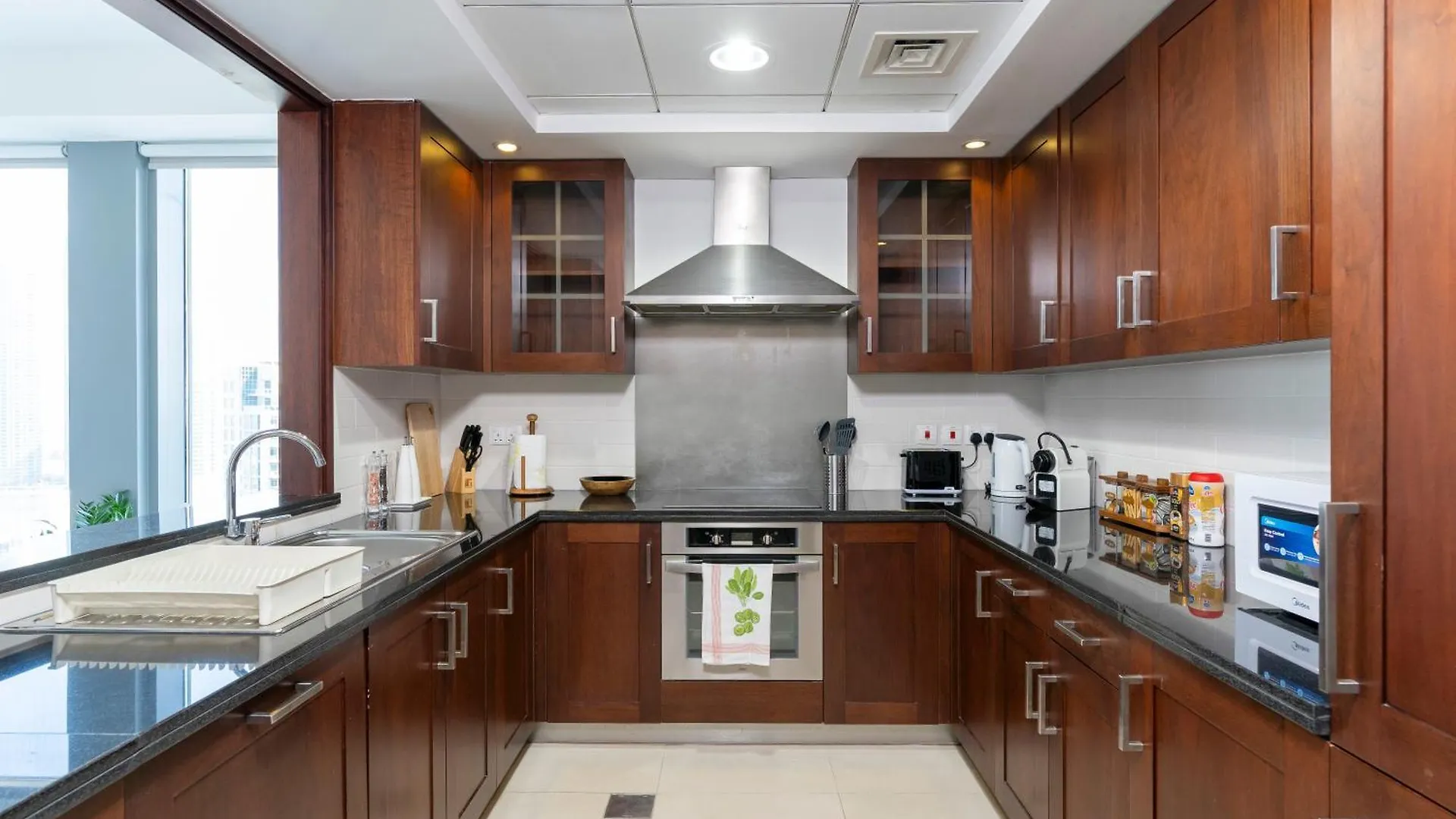 Prestige Living 2Br With Full Burj Khalifa And Fountain View By Auberge Dubai Apartment